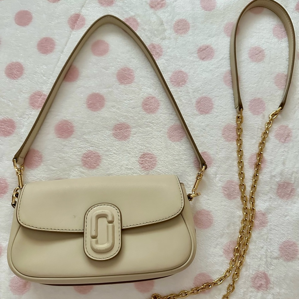 Authentic Cream Leather Marc Jacobs Shoulder Bag